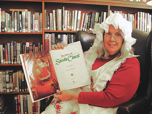 Mrs. Claus read to the kids during Bethany’s Christmas in the Village at the Bethany Library in 2018